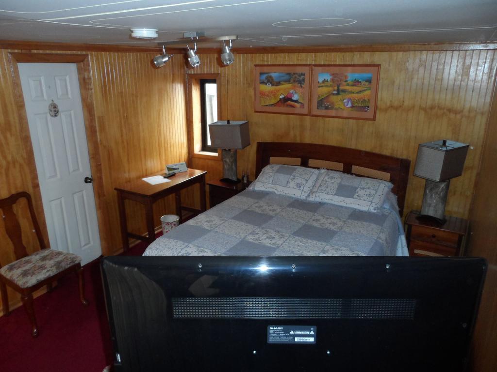 Hostal Espanol Coyhaique Luaran gambar