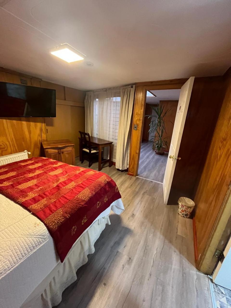 Hostal Espanol Coyhaique Luaran gambar