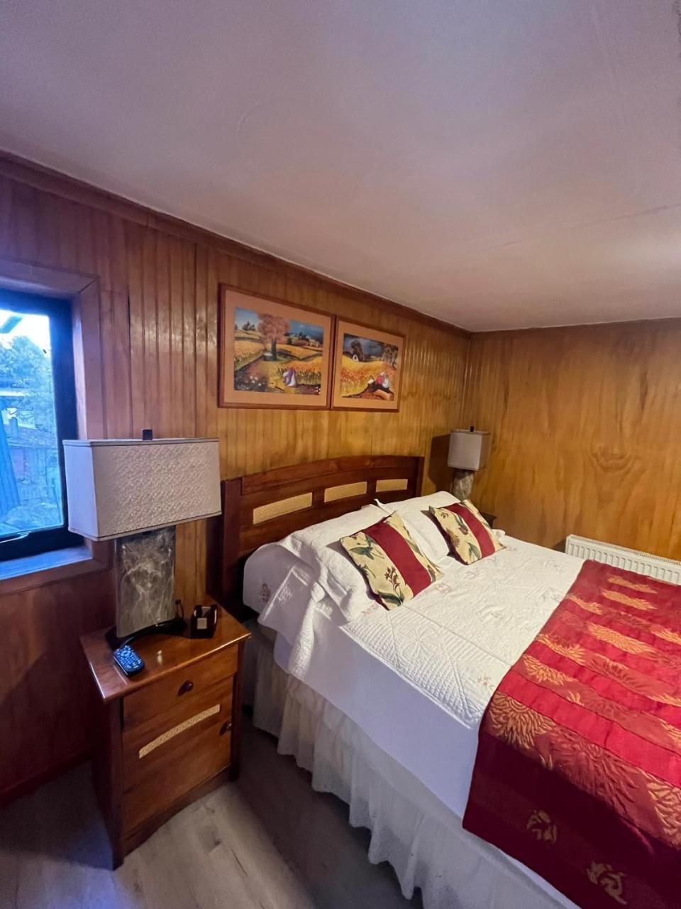 Hostal Espanol Coyhaique Luaran gambar