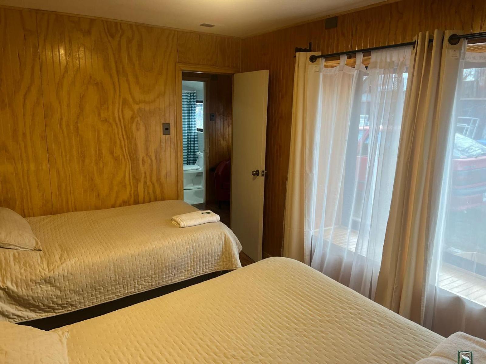 Hostal Espanol Coyhaique Luaran gambar