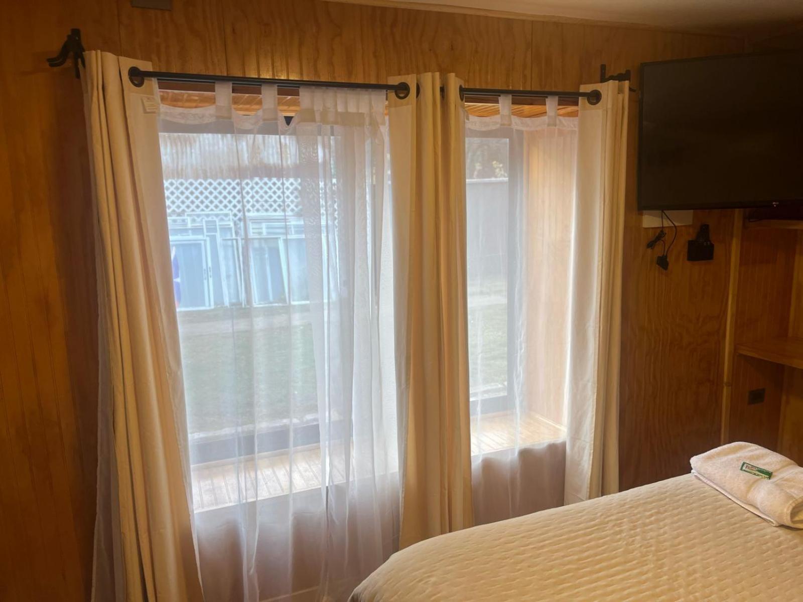 Hostal Espanol Coyhaique Luaran gambar
