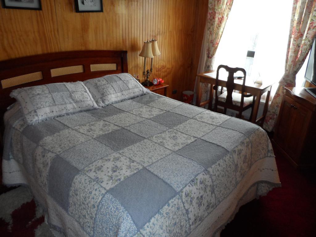 Hostal Espanol Coyhaique Bilik gambar