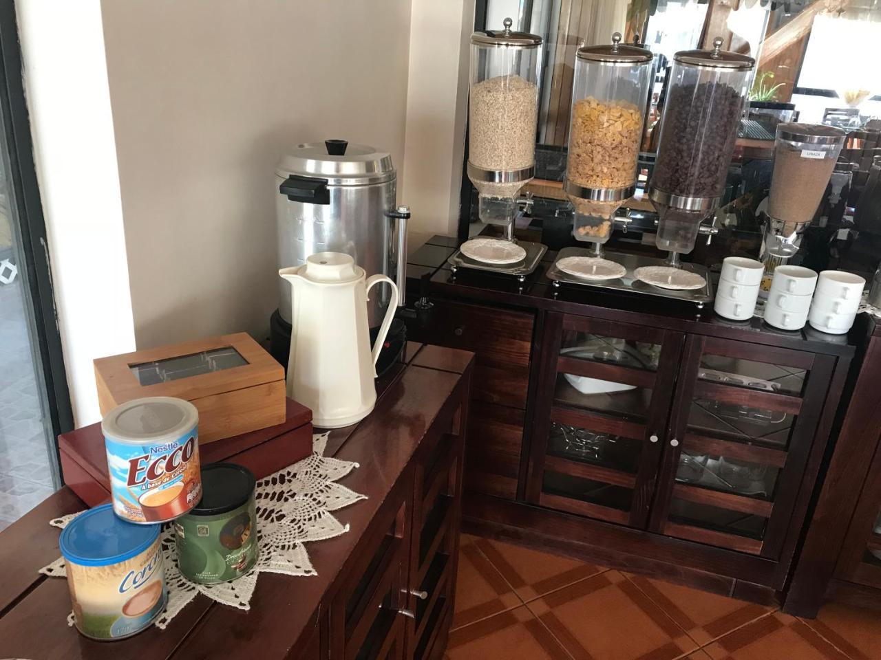 Hostal Espanol Coyhaique Luaran gambar