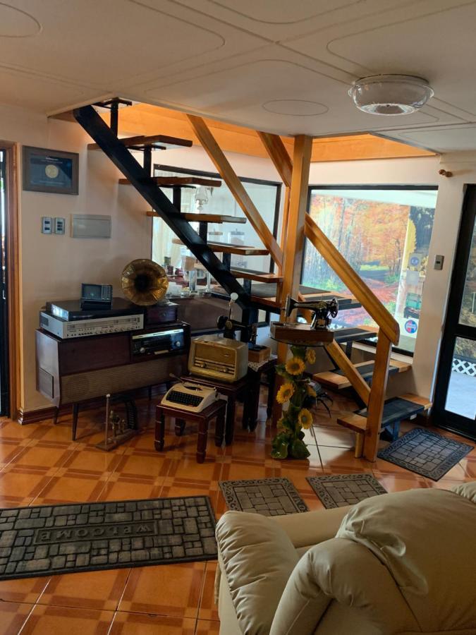 Hostal Espanol Coyhaique Luaran gambar